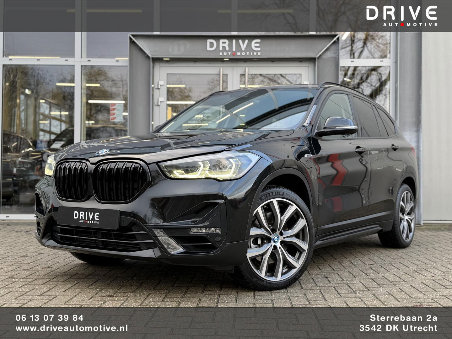 BMW X1 xDrive25e High Ex. Sportline |Leer|Trekhaak|Camera|19"LM velgen
