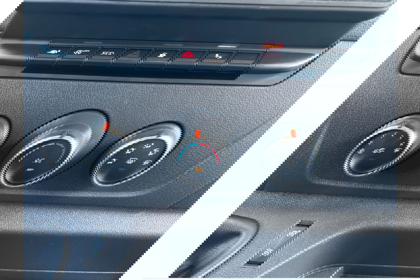 Renault Master T35 2.3DCI L3H2 AIRCO NAVI CRUISE PDC 3ZITPL SCHUIFDEUR.