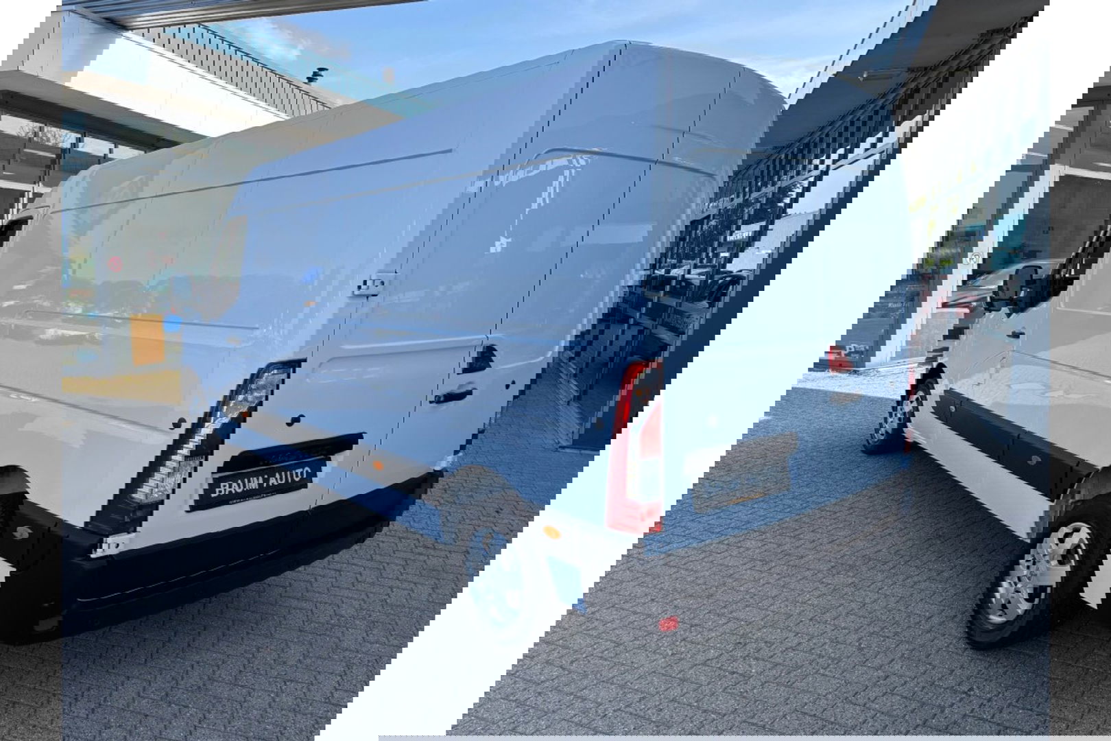 Renault Master T35 2.3DCI L3H2 AIRCO NAVI CRUISE PDC 3ZITPL SCHUIFDEUR.