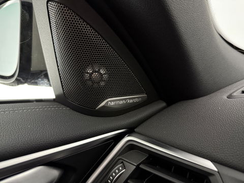 BMW 4 Serie M440i xDrive 374PK M-pakket High Executive | Cabrio | BMW Laser | Memory | Curved Display | H/K | HuD | Sfeer | 360°