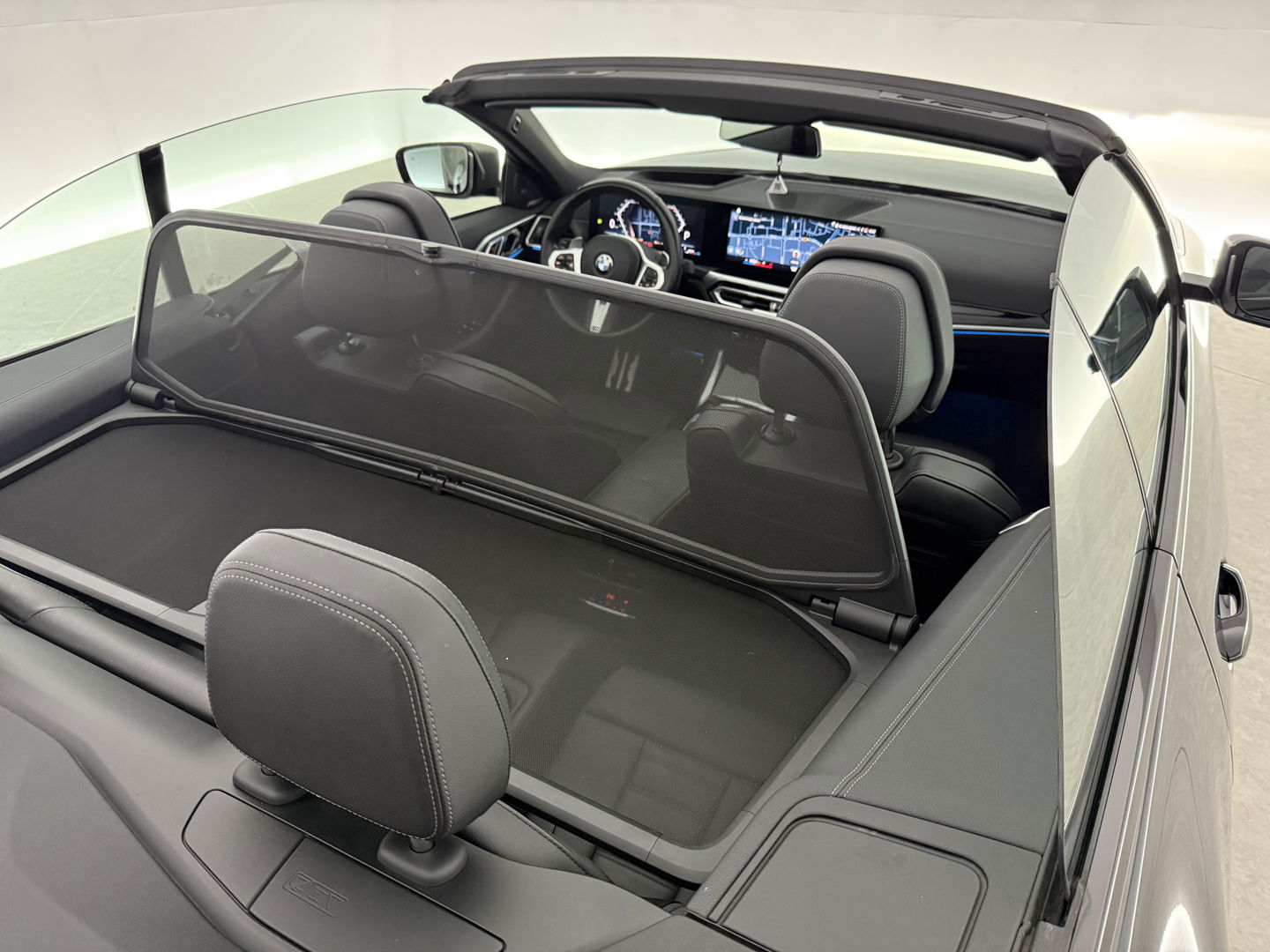 BMW 4 Serie M440i xDrive 374PK M-pakket High Executive | Cabrio | BMW Laser | Memory | Curved Display | H/K | HuD | Sfeer | 360°