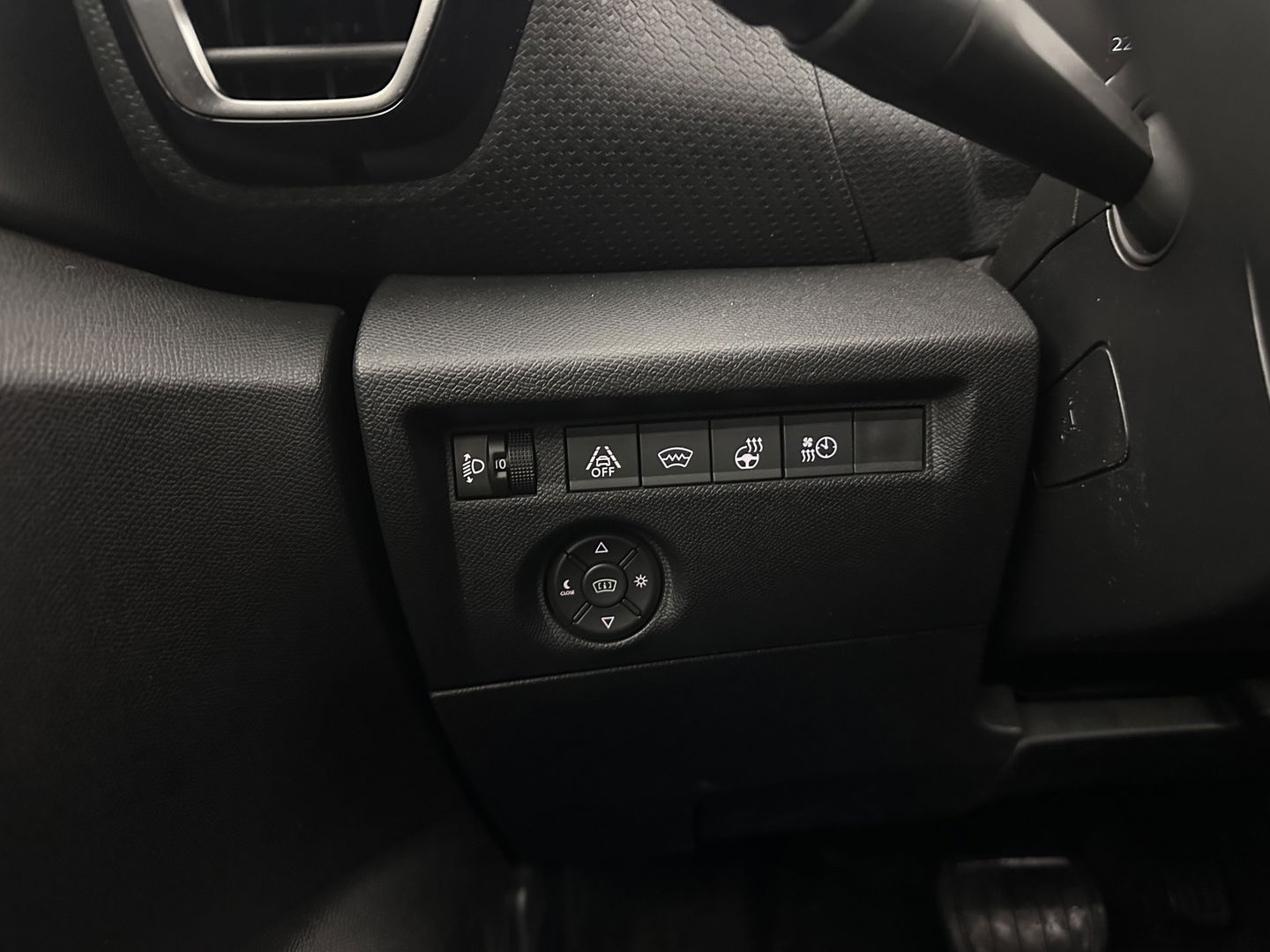 Citroën Ë-C4 Shine Pack Business 50 kWh [ 3-Fase ] {SOH-94%} (INCL-BTW) *PANO | HEAD-UP | LEATHER | FULL-LED | DIGI-COCKPIT | MASSAGE-HEATED-COMFORTSEATS | KEYLESS | DAB+ | NAVI-FULLMAP | ECC | LANE-ASSIST | PDC | CRUISE | 18''ALU*