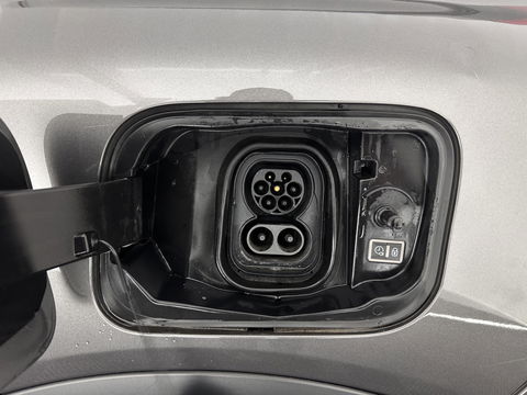 Citroën Ë-C4 Shine Pack Business 50 kWh [ 3-Fase ] {SOH-94%} (INCL-BTW) *PANO | HEAD-UP | LEATHER | FULL-LED | DIGI-COCKPIT | MASSAGE-HEATED-COMFORTSEATS | KEYLESS | DAB+ | NAVI-FULLMAP | ECC | LANE-ASSIST | PDC | CRUISE | 18''ALU*