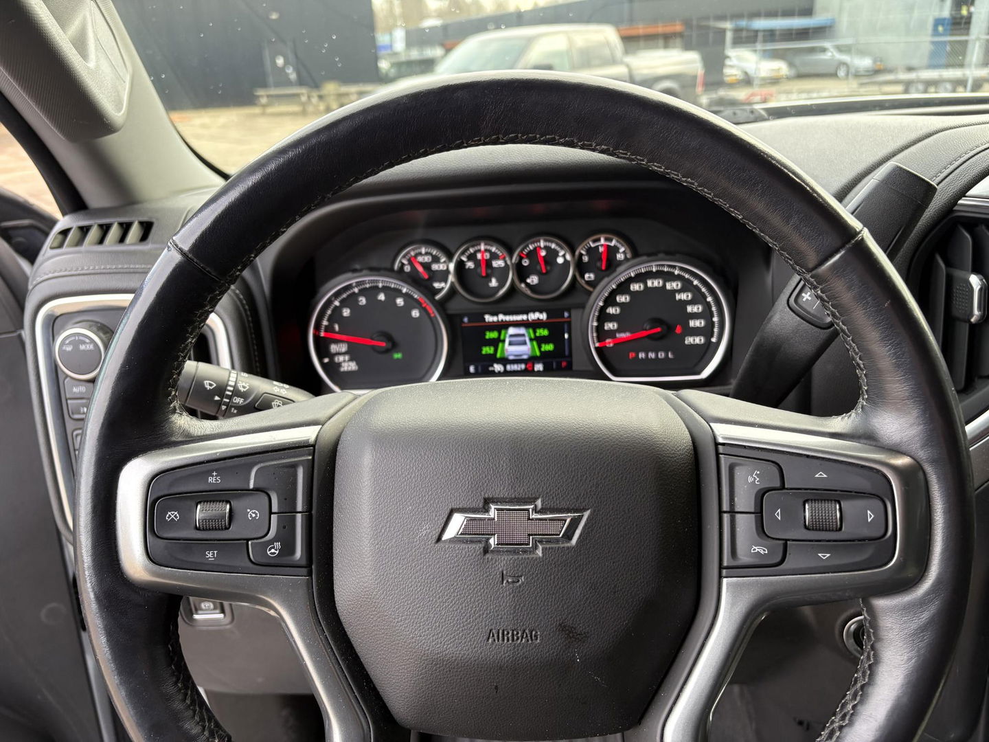 Chevrolet Silverado Z71 1500 RST V8 | 200L LPG |  360PK | CUSTOM LEDER | LED | CRUISE | LUXE UITVOERING | STOELVERWARMING | STUURVERWARMING