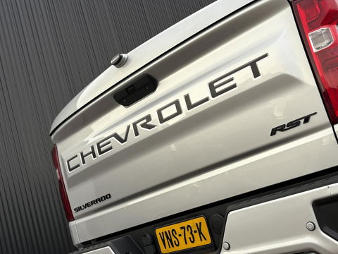 Chevrolet Silverado Z71 1500 RST V8 | 200L LPG |  360PK | CUSTOM LEDER | LED | CRUISE | LUXE UITVOERING | STOELVERWARMING | STUURVERWARMING