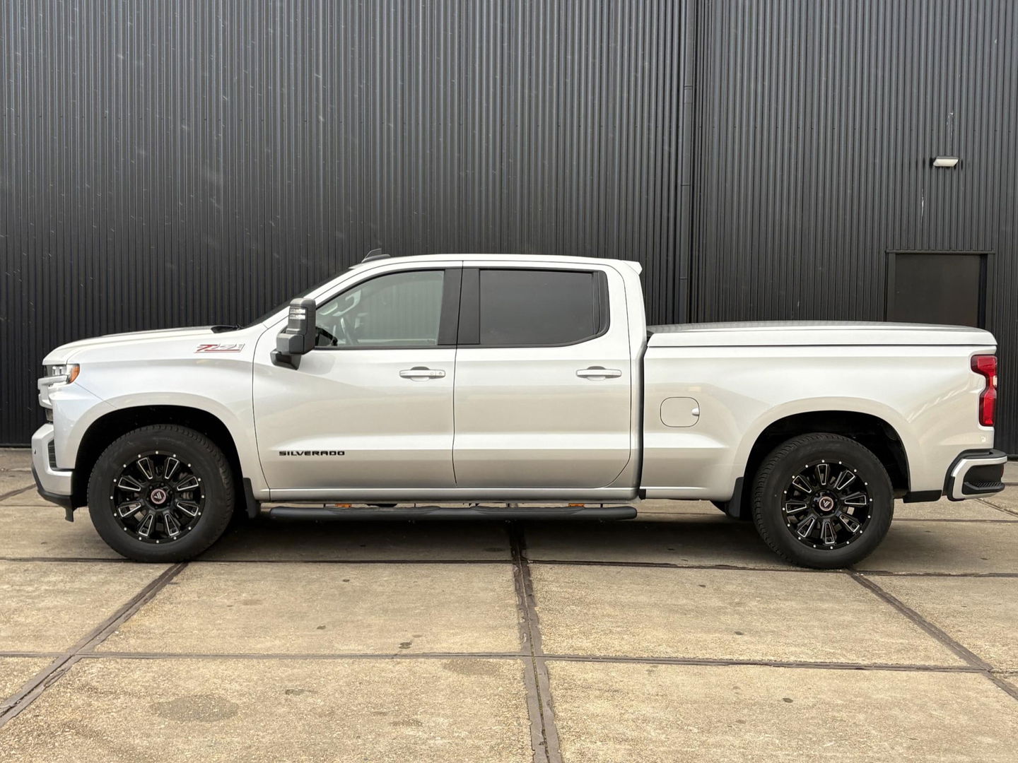 Chevrolet Silverado Z71 1500 RST V8 | 200L LPG |  360PK | CUSTOM LEDER | LED | CRUISE | LUXE UITVOERING | STOELVERWARMING | STUURVERWARMING