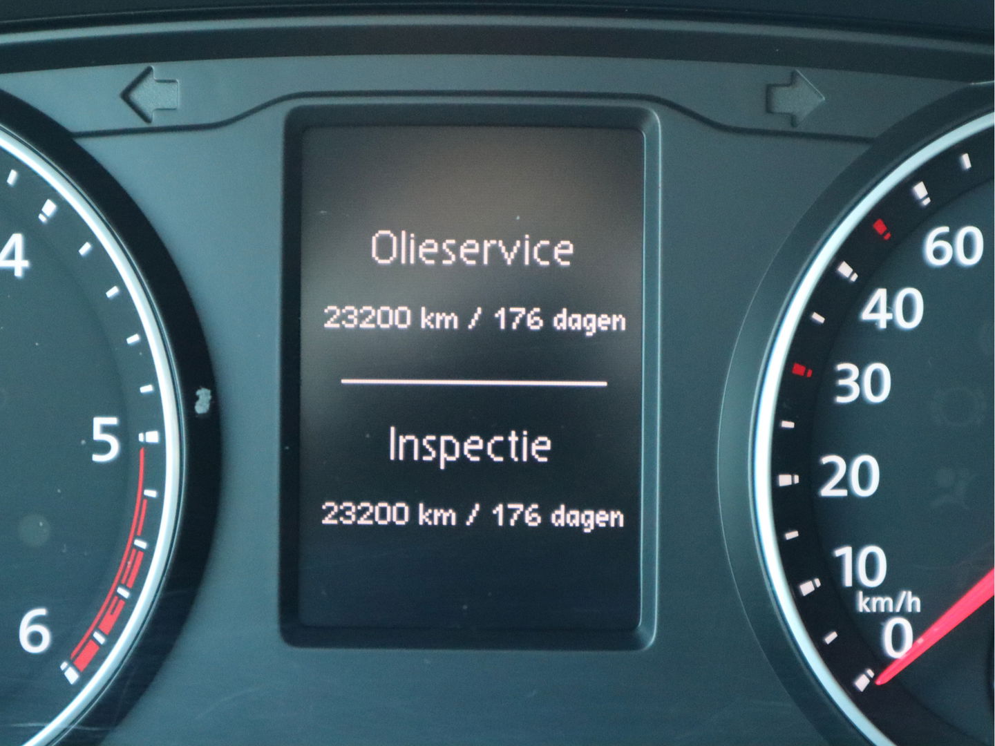 Volkswagen Transporter 2.0 TDI 150 pk Euro 6 DSG Automaat - 5 Pers. DC - Lang L2 - Trekhaak