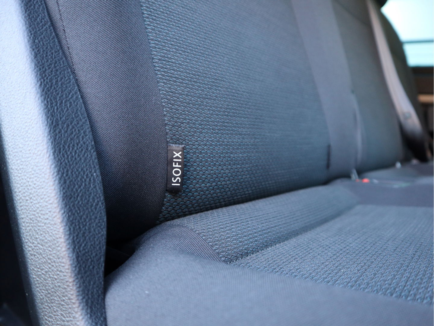 Volkswagen Transporter 2.0 TDI 150 pk Euro 6 DSG Automaat - 5 Pers. DC - Lang L2 - Trekhaak