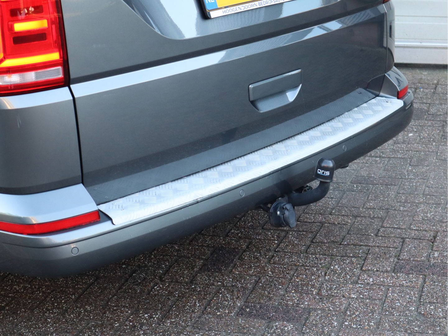 Volkswagen Transporter 2.0 TDI 150 pk Euro 6 DSG Automaat - 5 Pers. DC - Lang L2 - Trekhaak