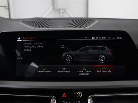 BMW 3 Serie 318i Executive Edition | Adaptive cruise | Leder | Stoel & stuurverwarming | Carplay | Harman/Kardon | Navigatie | Live Cockpit | Climate control | Parkeerhulp