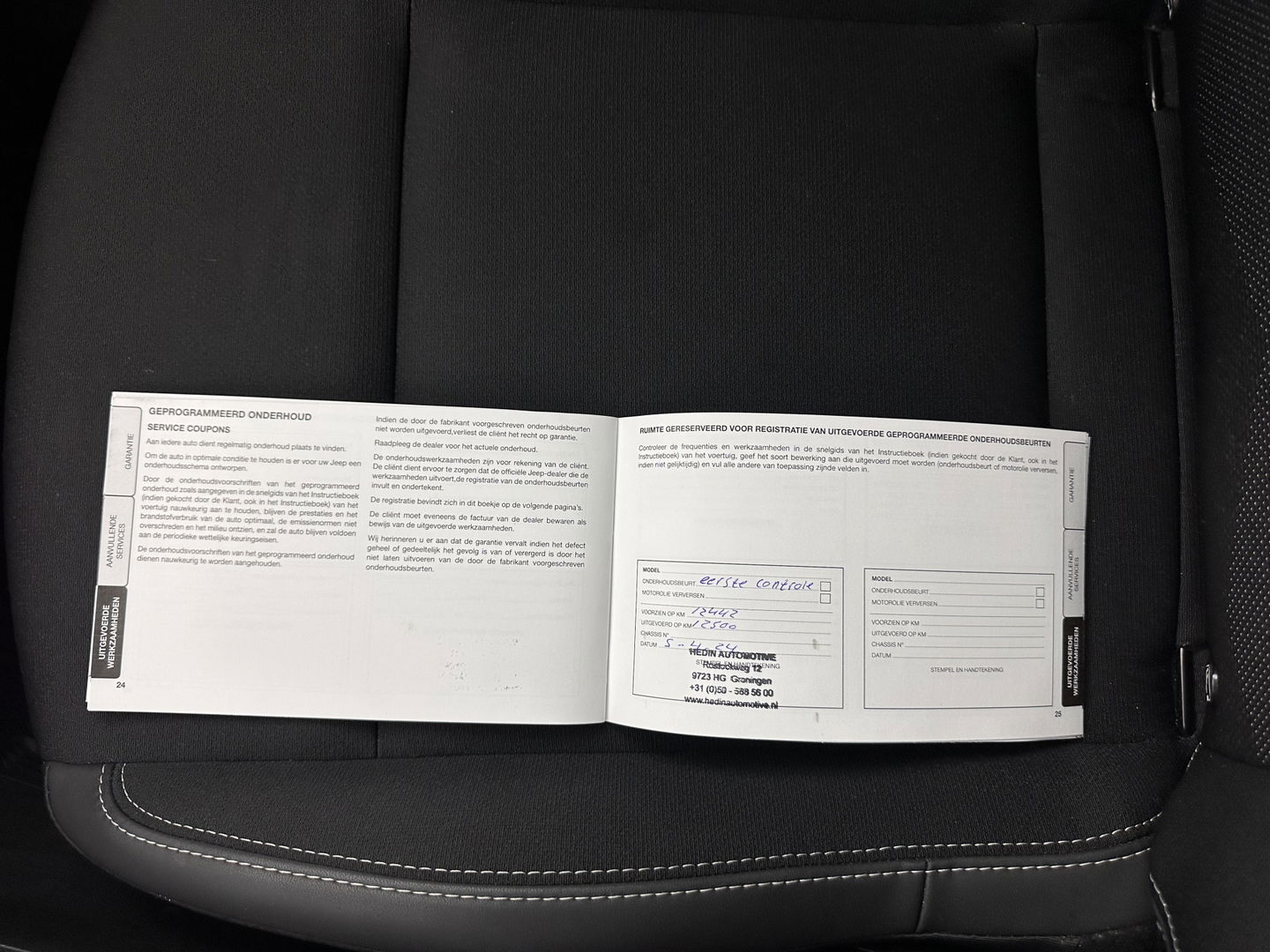 Jeep Avenger Summit 54 kWh [ 3-Fase ] {SOH-95%} (INCL-BTW) *HEATPUMP | LEATHER-MICROFIBRE | FULL-LED | ADAPTIVE-CRUISE | BLIND-SPOT | CAMERA | DIGI-COCKPIT | NAVI-FULLMAP | HEATED-COMFORTSEATS | ECC | AMBIENT-LIGHT | PDC | CARPLAY | CRUISE