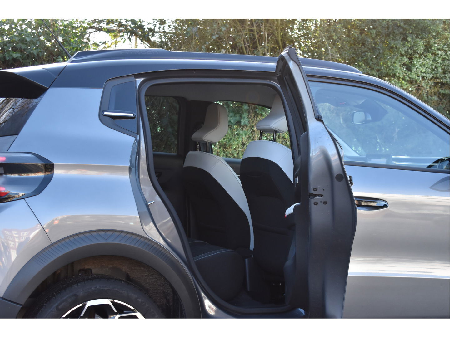 Citroën C3 1.2 Turbo 100pk Max Two-Tone | NL-Auto | Camera | Carplay | DAB | Full LED | LM-Velgen | 1ste eigenaar