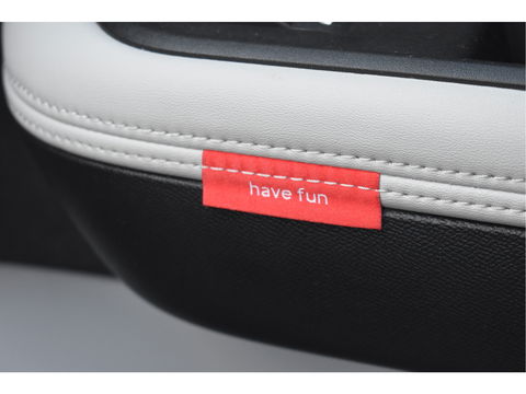 Citroën C3 1.2 Turbo 100pk Max Two-Tone | NL-Auto | Camera | Carplay | DAB | Full LED | LM-Velgen | 1ste eigenaar