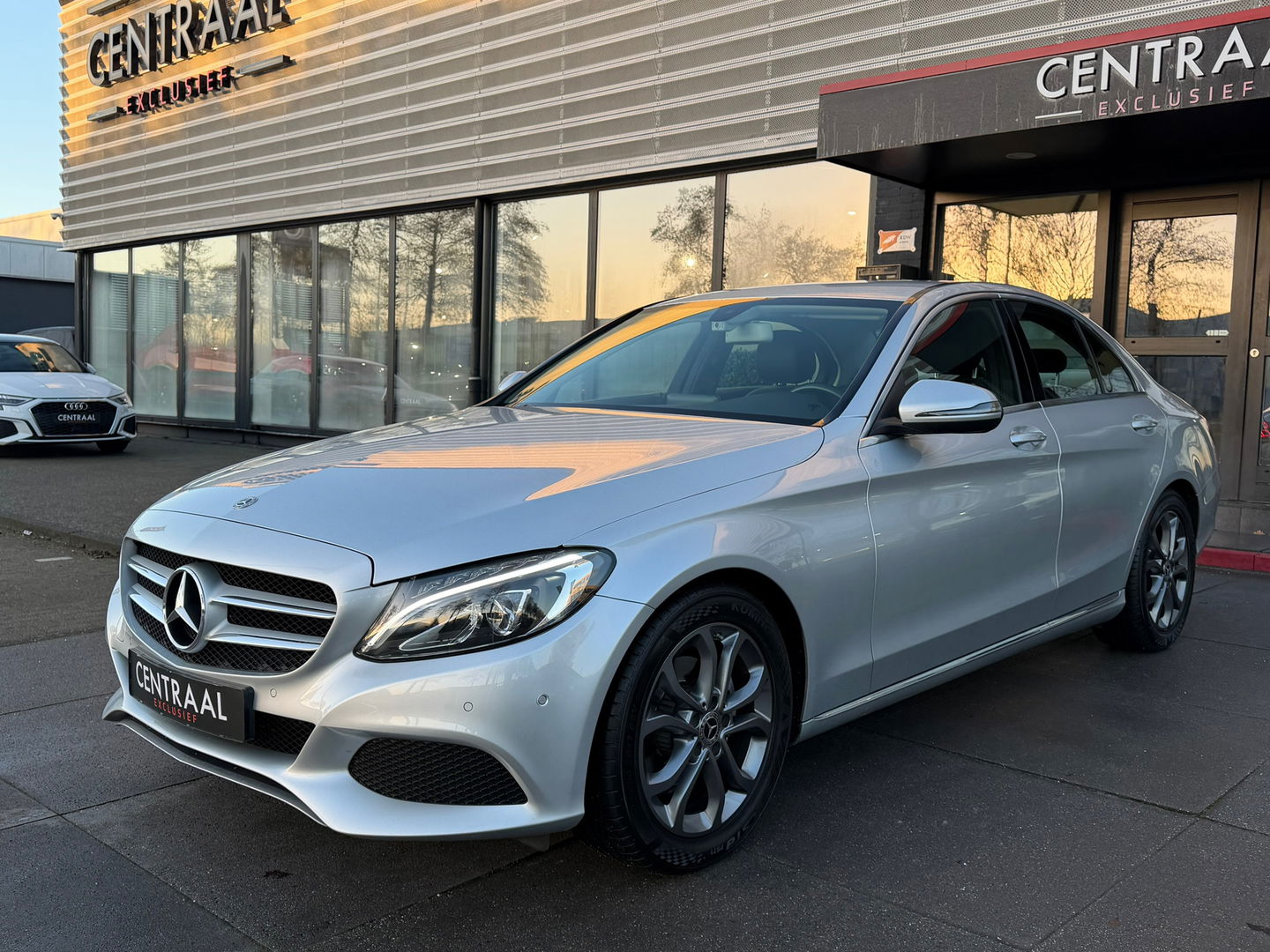 Mercedes-Benz C-Klasse 180 Business Solution NL-Auto|Camera|Navi|Led