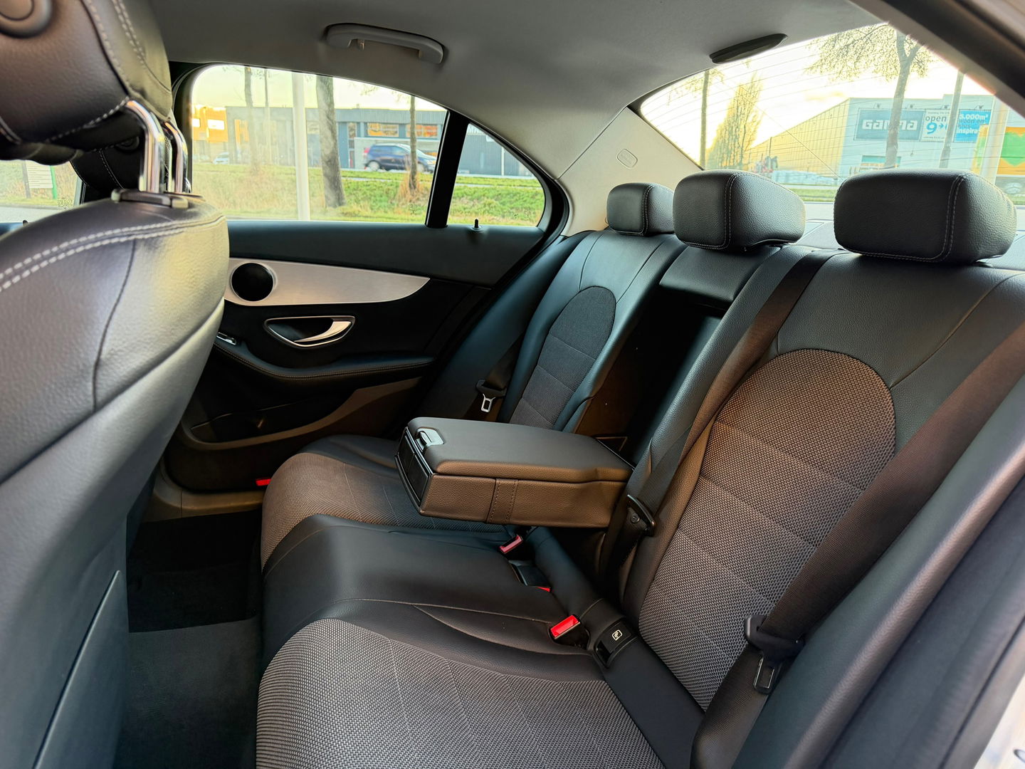 Mercedes-Benz C-Klasse 180 Business Solution NL-Auto|Camera|Navi|Led