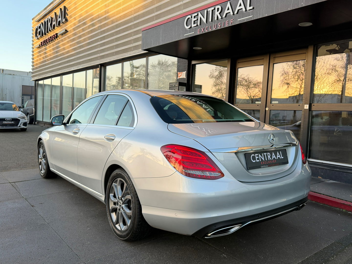 Mercedes-Benz C-Klasse 180 Business Solution NL-Auto|Camera|Navi|Led