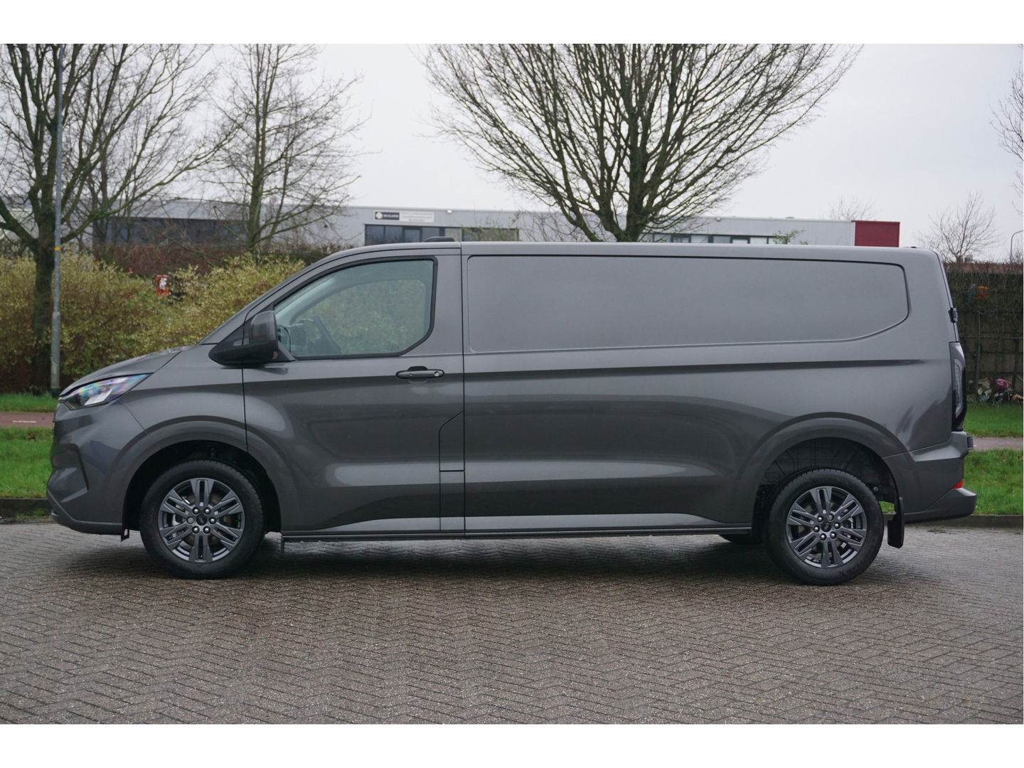 Ford Transit Custom 320L 170PK Aut. Limited BPM VRIJ!! 13" Navi, Adap. Cruise, Camera, 17" LM, LED!! NR. 448