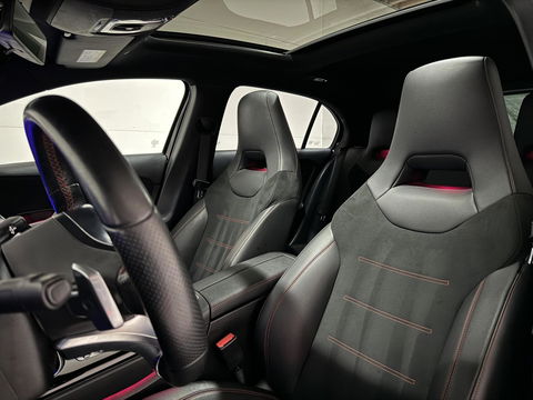 Mercedes-Benz A-Klasse 200 AMG Pano Sfeer Camera Cruise Widescreen