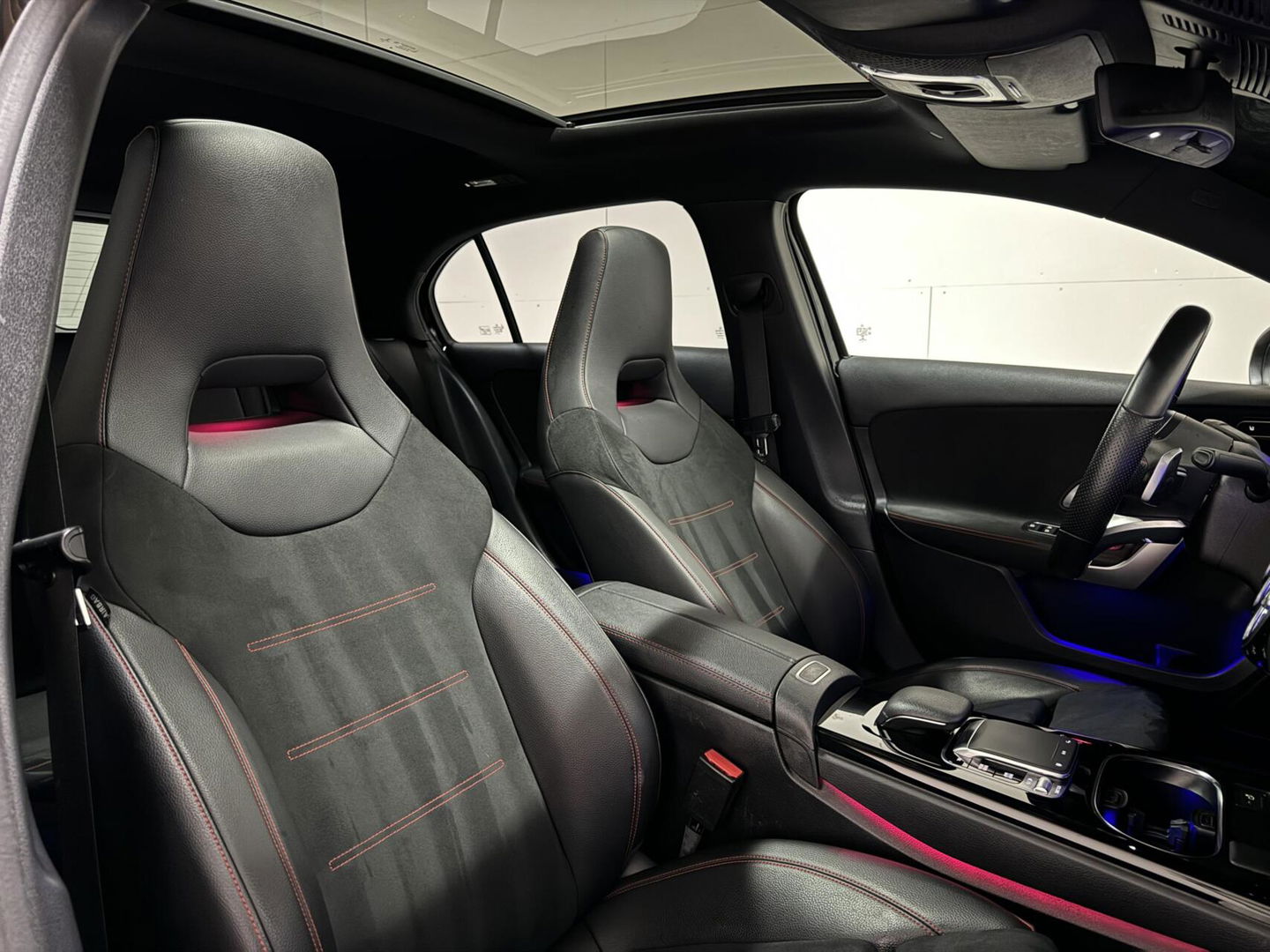 Mercedes-Benz A-Klasse 200 AMG Pano Sfeer Camera Cruise Widescreen