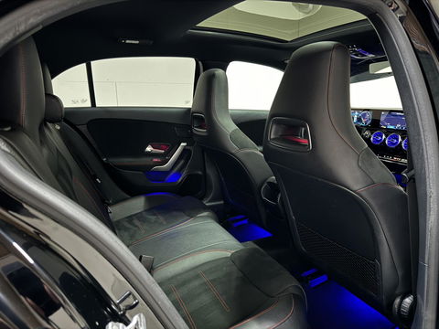 Mercedes-Benz A-Klasse 200 AMG Pano Sfeer Camera Cruise Widescreen