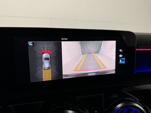 Mercedes-Benz A-Klasse 200 AMG Pano Sfeer Camera Cruise Widescreen