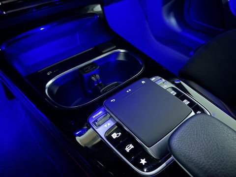 Mercedes-Benz A-Klasse 200 AMG Pano Sfeer Camera Cruise Widescreen