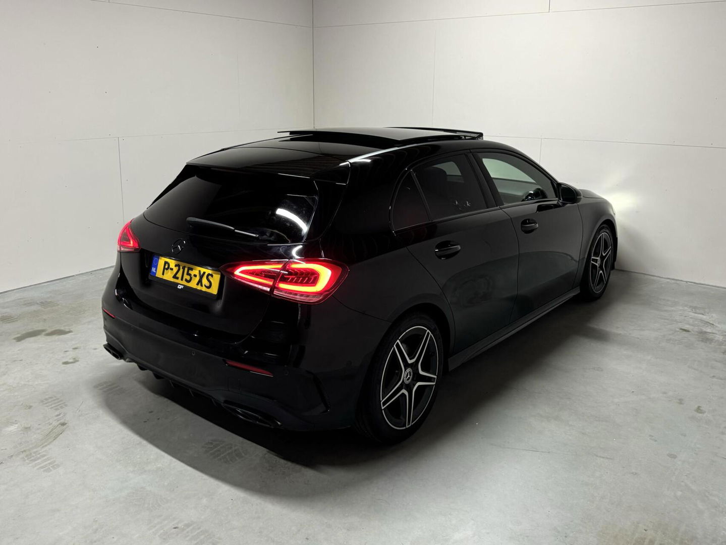 Mercedes-Benz A-Klasse 200 AMG Pano Sfeer Camera Cruise Widescreen