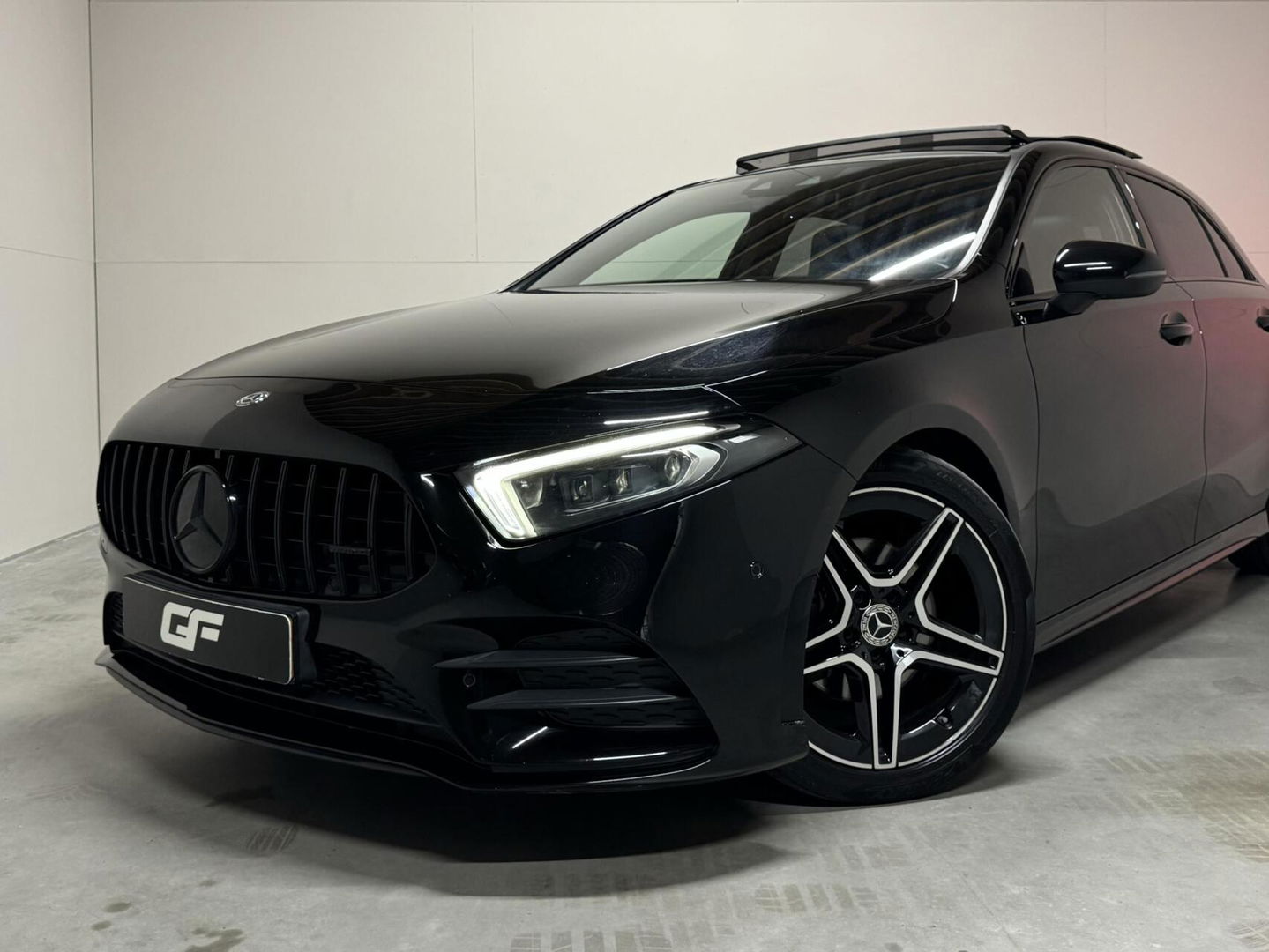 Mercedes-Benz A-Klasse 200 AMG Pano Sfeer Camera Cruise Widescreen