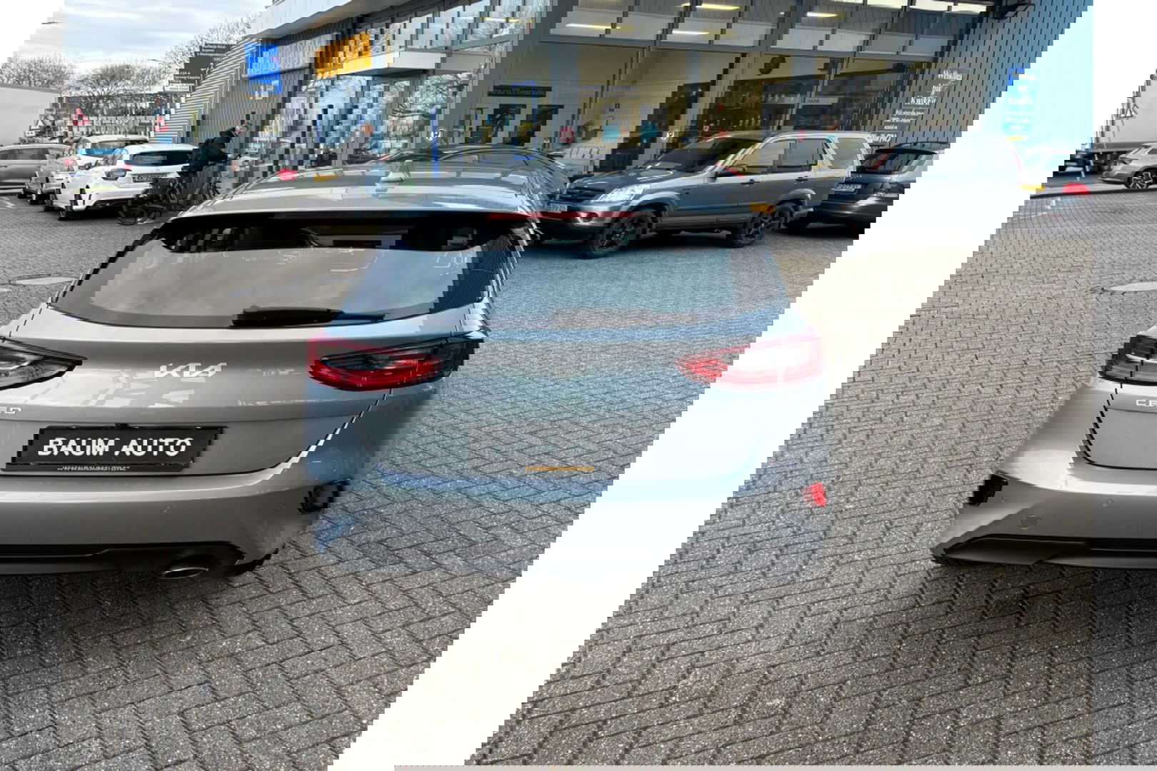 Kia Ceed 1.5 T-GDI AUTOMAAT DYNAMICLINE NAVI LMV PDC WINTERPACK