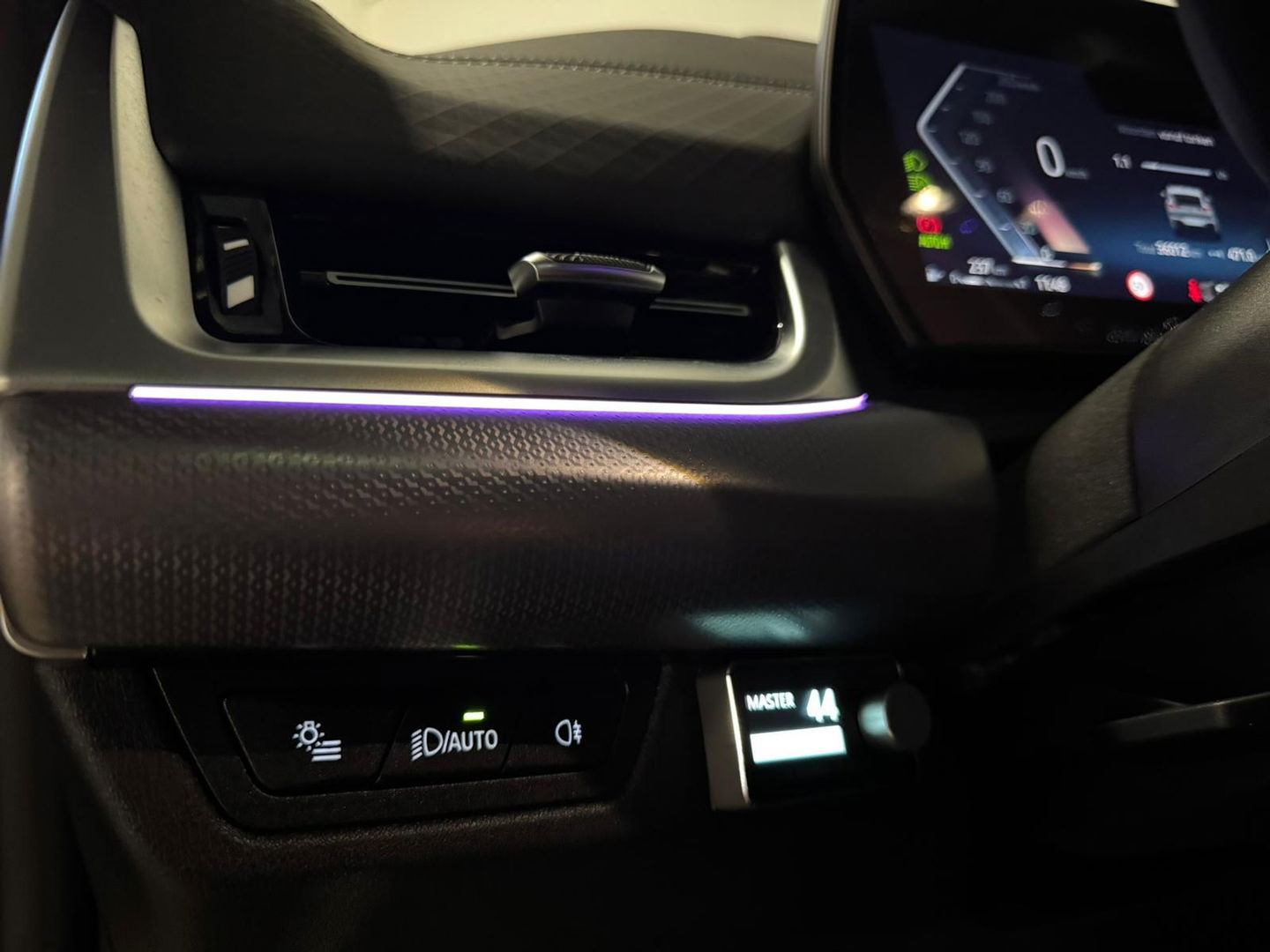 BMW X2 SDrive20i M PANO 360 KEYLESS