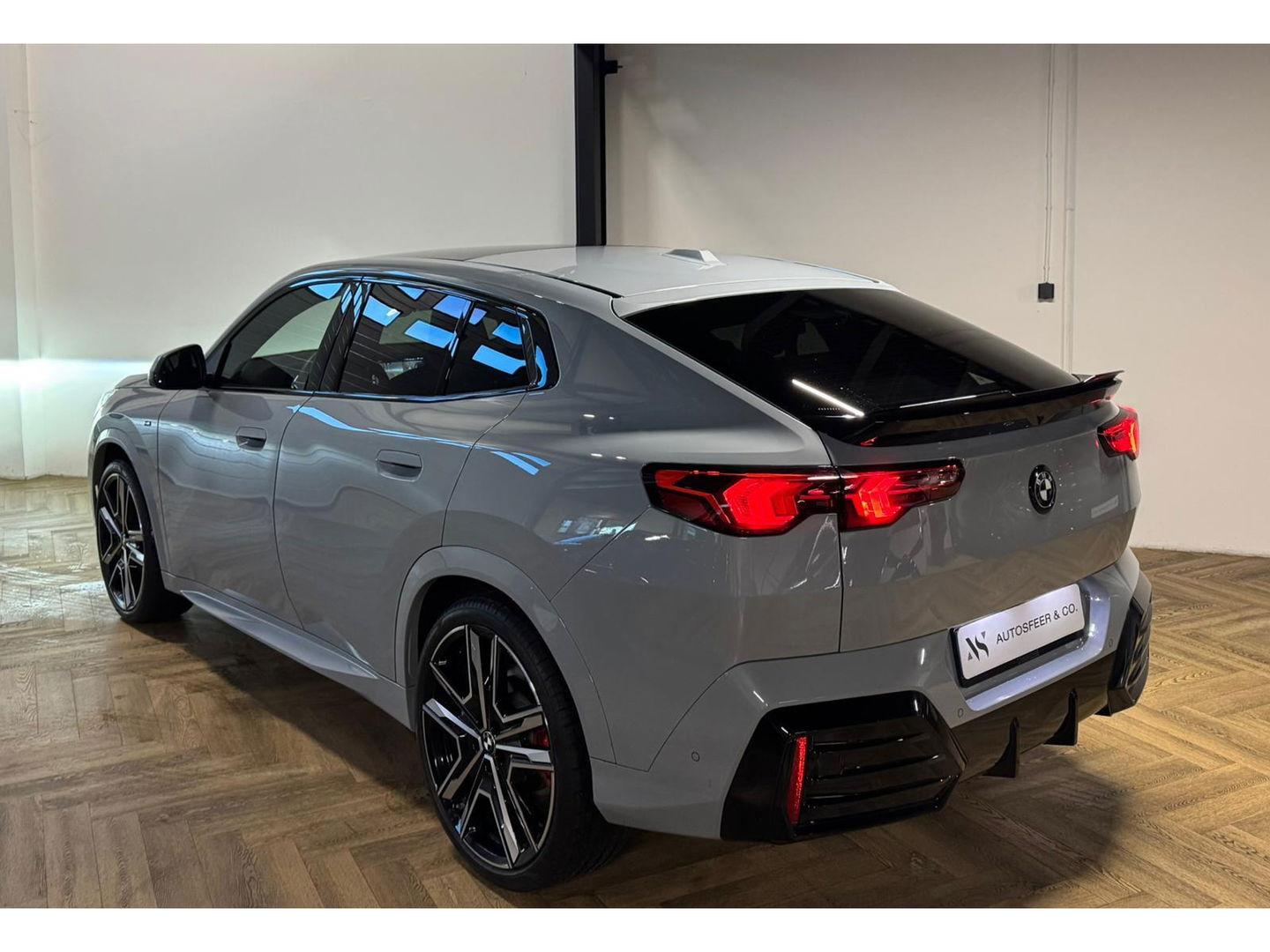 BMW X2 SDrive20i M PANO 360 KEYLESS