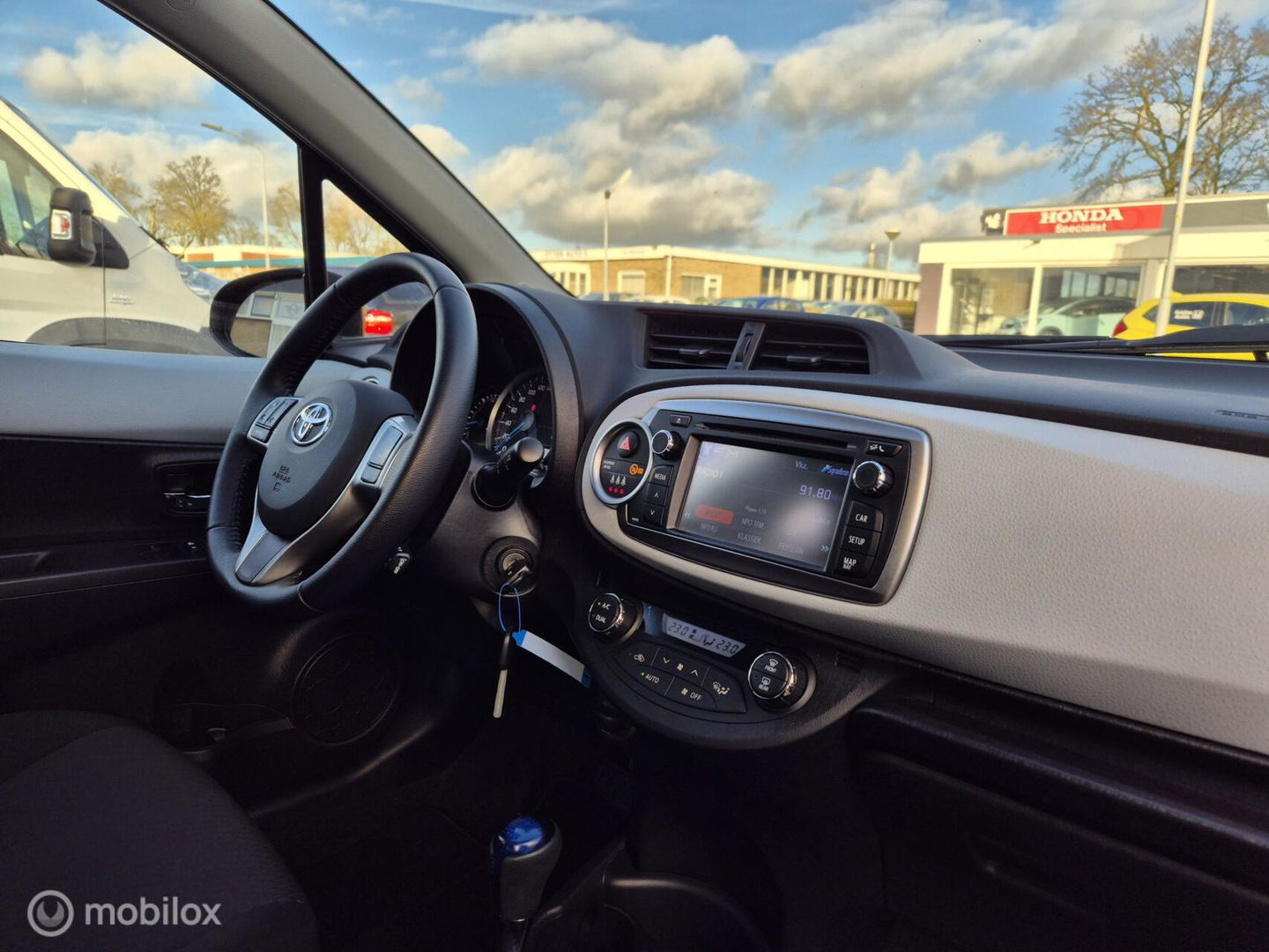 Toyota Yaris 1.5 Hybrid Aspiration, 100% Dealer onderhouden!