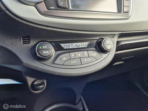 Toyota Yaris 1.5 Hybrid Aspiration, 100% Dealer onderhouden!