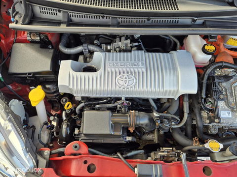 Toyota Yaris 1.5 Hybrid Aspiration, 100% Dealer onderhouden!