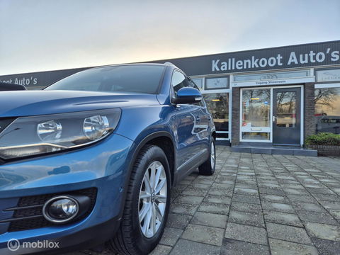 Volkswagen Tiguan 1.4 TSI Sport&Style, 100% Dealer onderhouden! 1e Eigenaar!