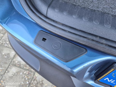 Volkswagen Tiguan 1.4 TSI Sport&Style, 100% Dealer onderhouden! 1e Eigenaar!