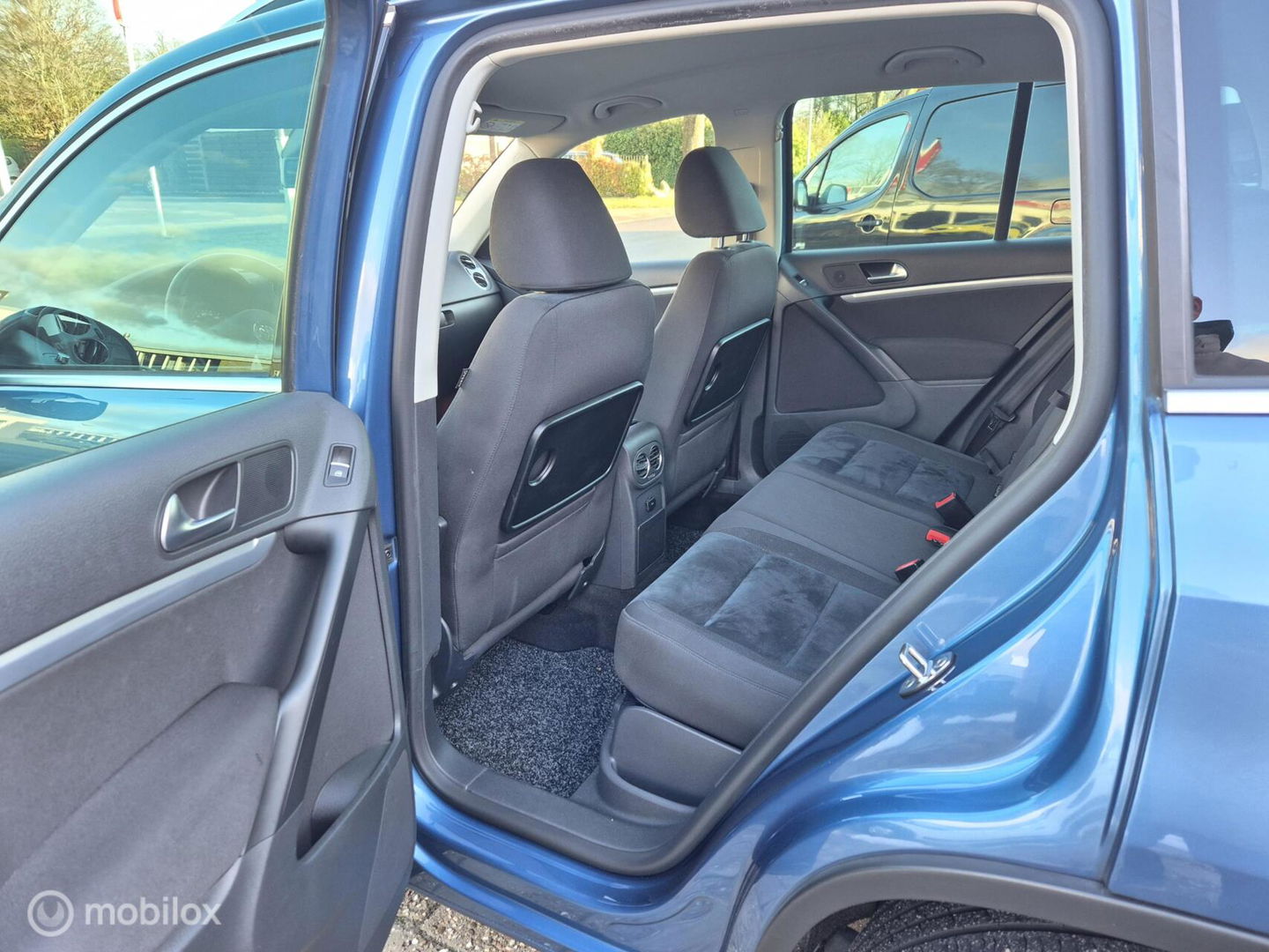 Volkswagen Tiguan 1.4 TSI Sport&Style, 100% Dealer onderhouden! 1e Eigenaar!