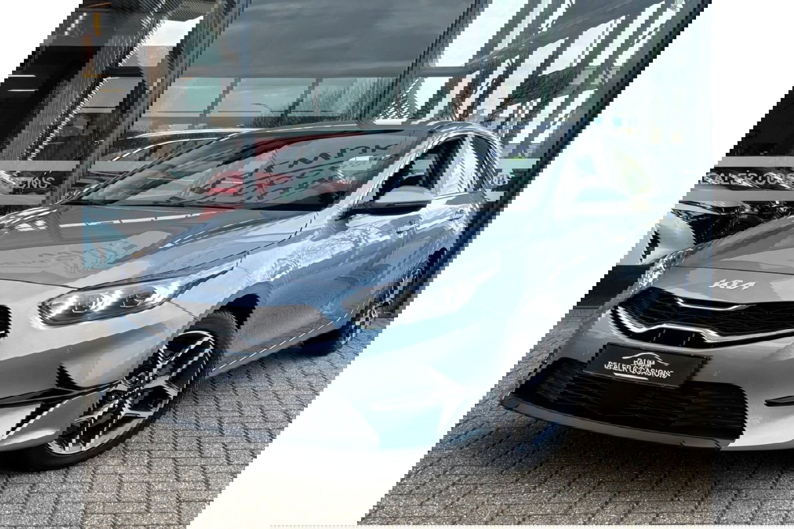 Kia Ceed 1.5 T-GDI AUTOMAAT DYNAMICLINE NAVI LMV PDC WINTERPACK