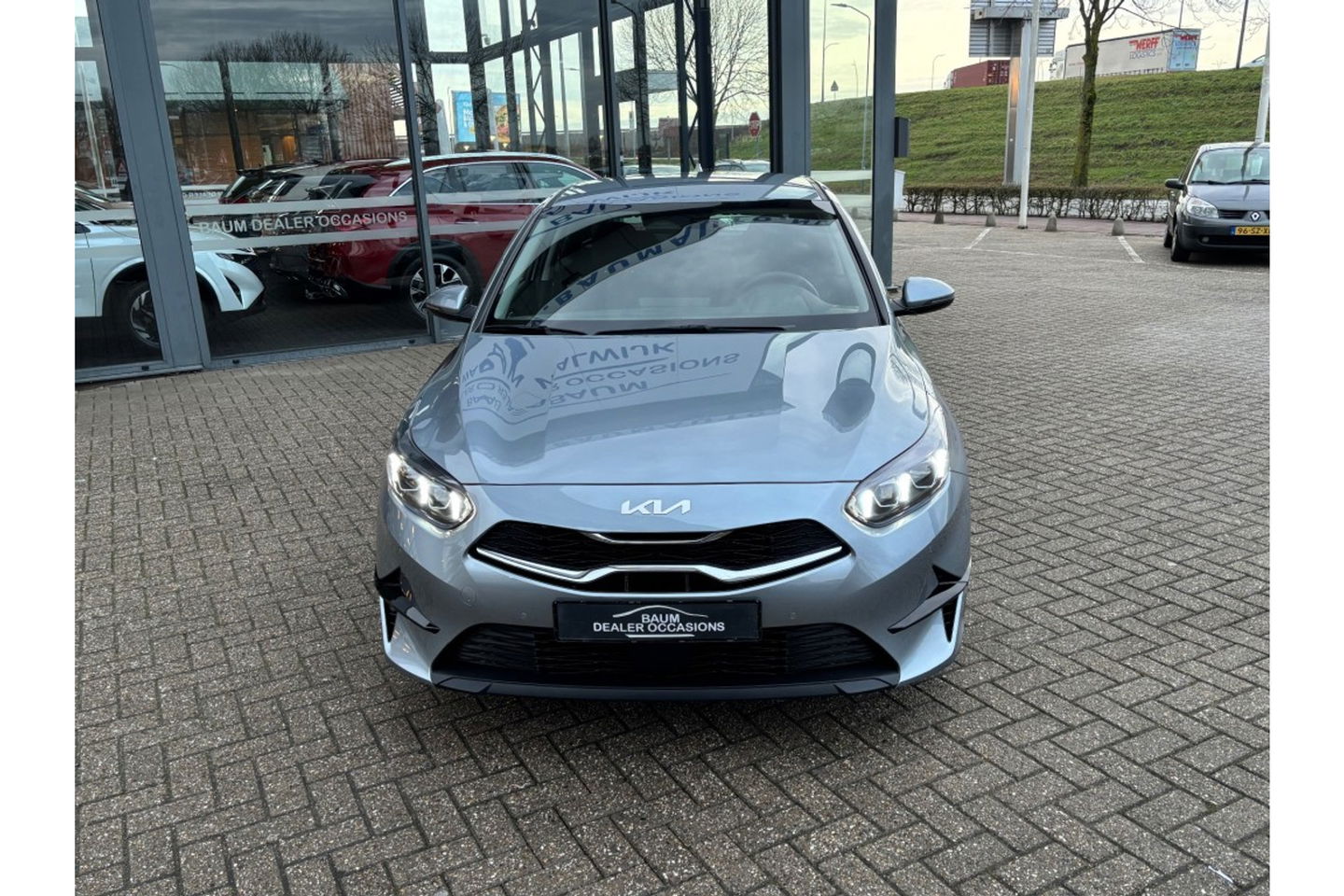 Kia Ceed 1.5 T-GDI AUTOMAAT DYNAMICLINE NAVI LMV PDC WINTERPACK