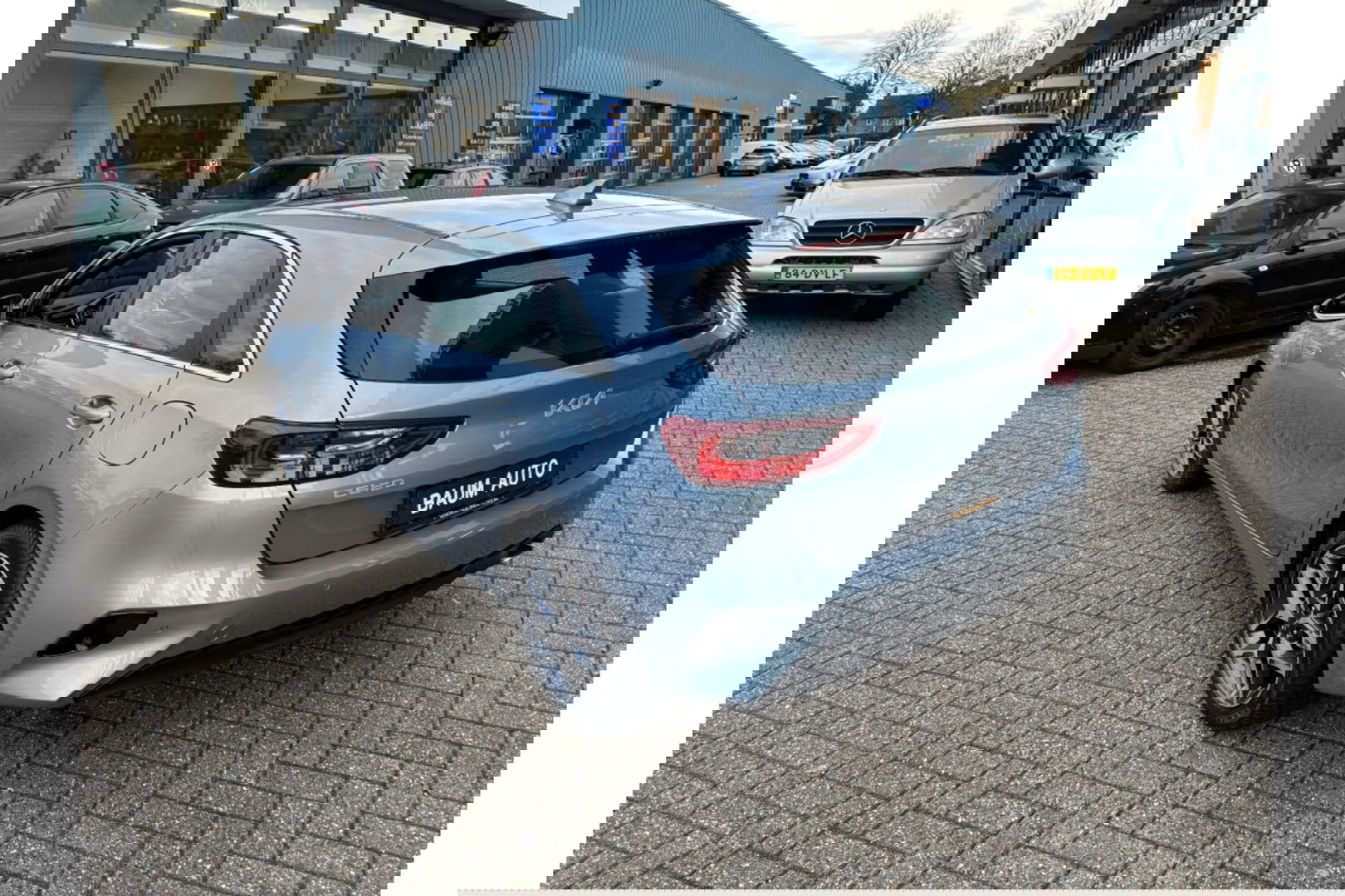 Kia Ceed 1.5 T-GDI AUTOMAAT DYNAMICLINE NAVI LMV PDC WINTERPACK