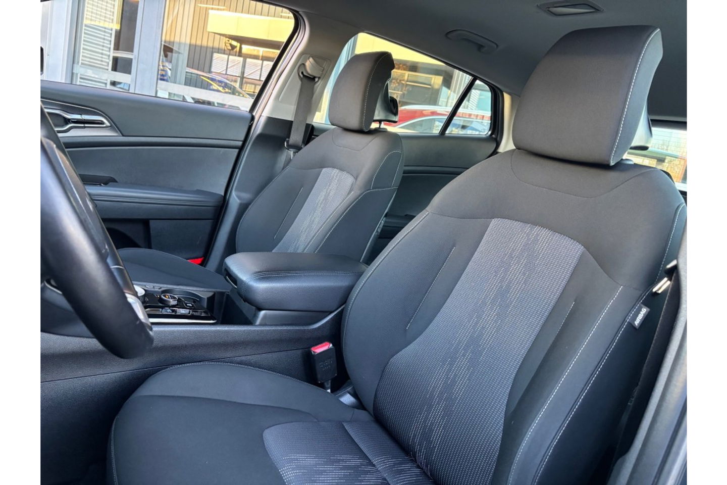 Kia Sportage 1.6 T-GDI 265PK PHEV ACTIVE BUSINESS 4X4 AIRCO NAVI PDC CAMERA