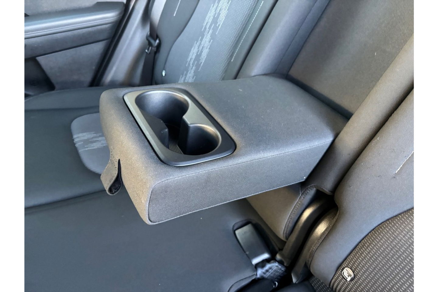 Kia Sportage 1.6 T-GDI 265PK PHEV ACTIVE BUSINESS 4X4 AIRCO NAVI PDC CAMERA