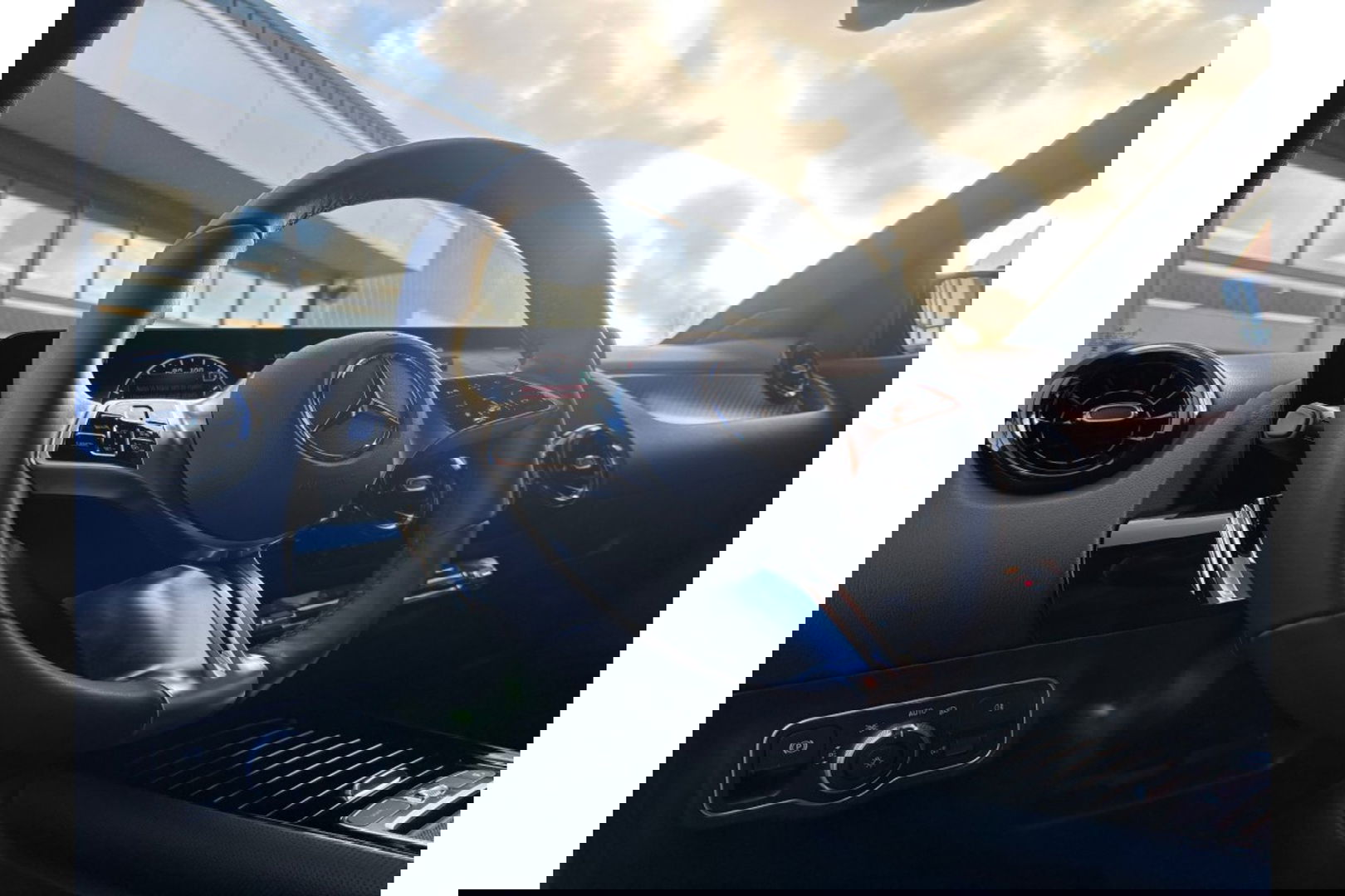 Mercedes-Benz B-Klasse 250E AUTOMAAT BNSSOL LUXLINE NAVI PDC-CAMRERA STOELVW