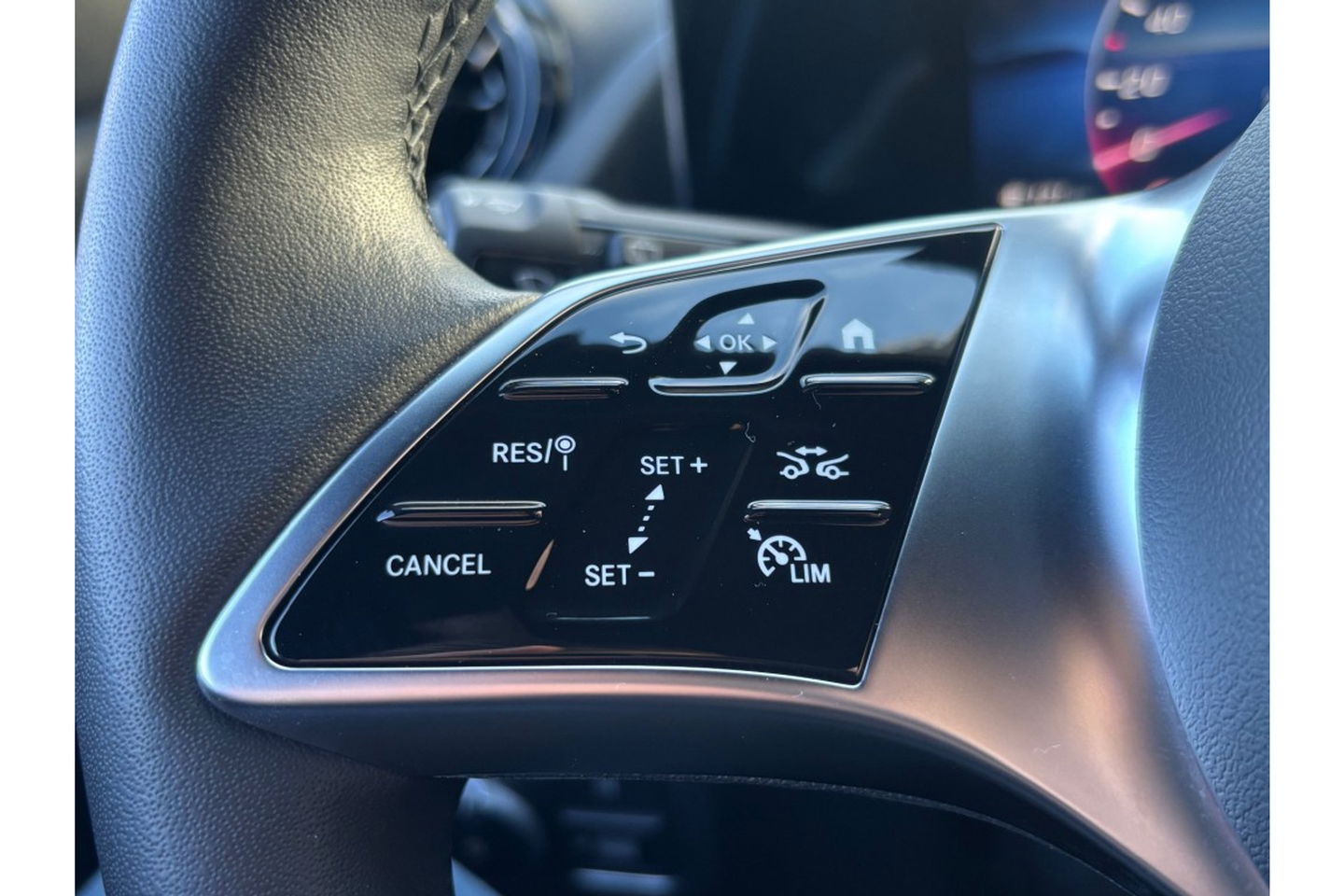 Mercedes-Benz B-Klasse 250E AUTOMAAT BNSSOL LUXLINE NAVI PDC-CAMRERA STOELVW