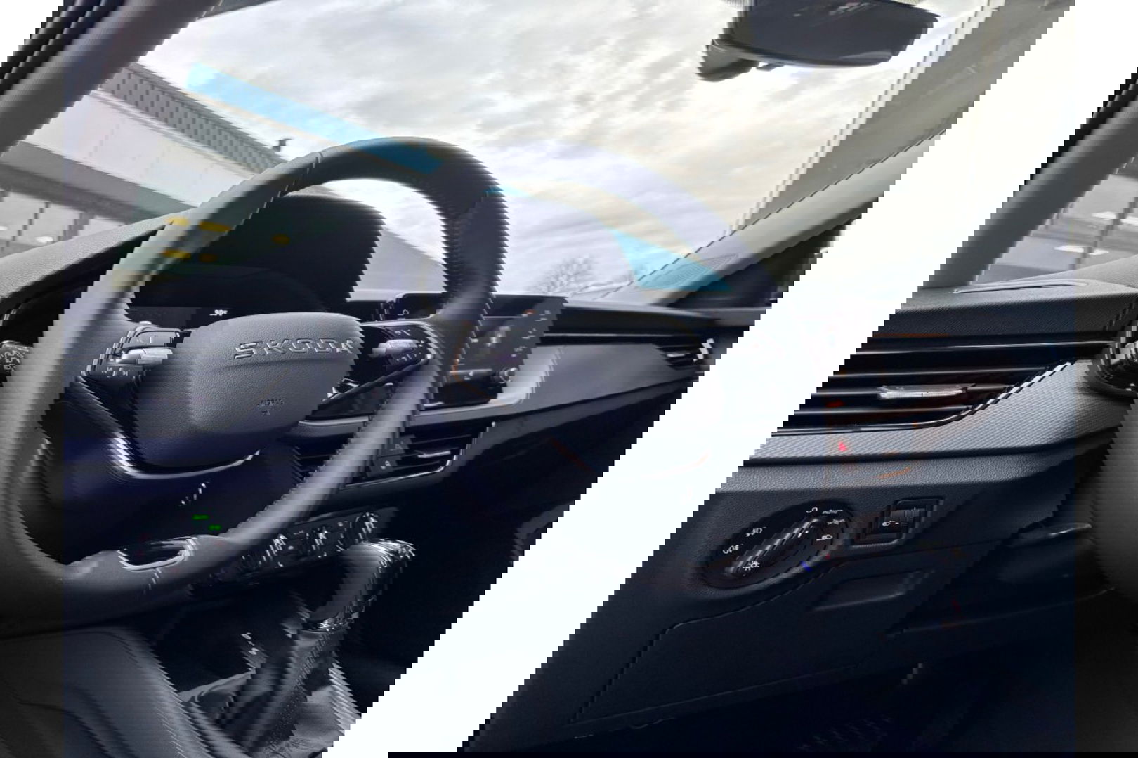 Škoda Scala 1.0TSI AUTOMAAT SELECTION AIRCO PDC STOELVW ADDCRUISE