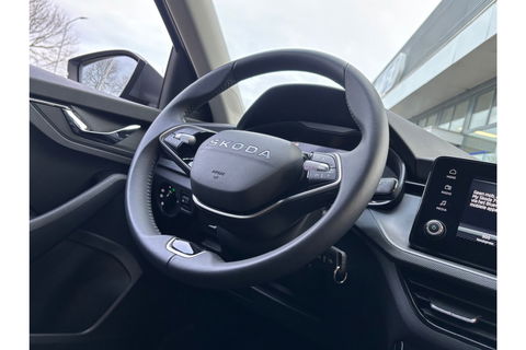 Škoda Scala 1.0TSI AUTOMAAT SELECTION AIRCO PDC STOELVW ADDCRUISE