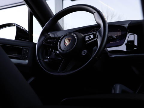 Porsche Cayenne Coupé S e-Hybrid 520PK | Achterasbesturing | Pano | Softclose | SportChronoPlus