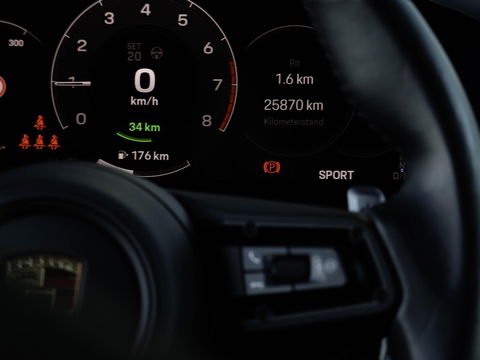 Porsche Cayenne Coupé S e-Hybrid 520PK | Achterasbesturing | Pano | Softclose | SportChronoPlus