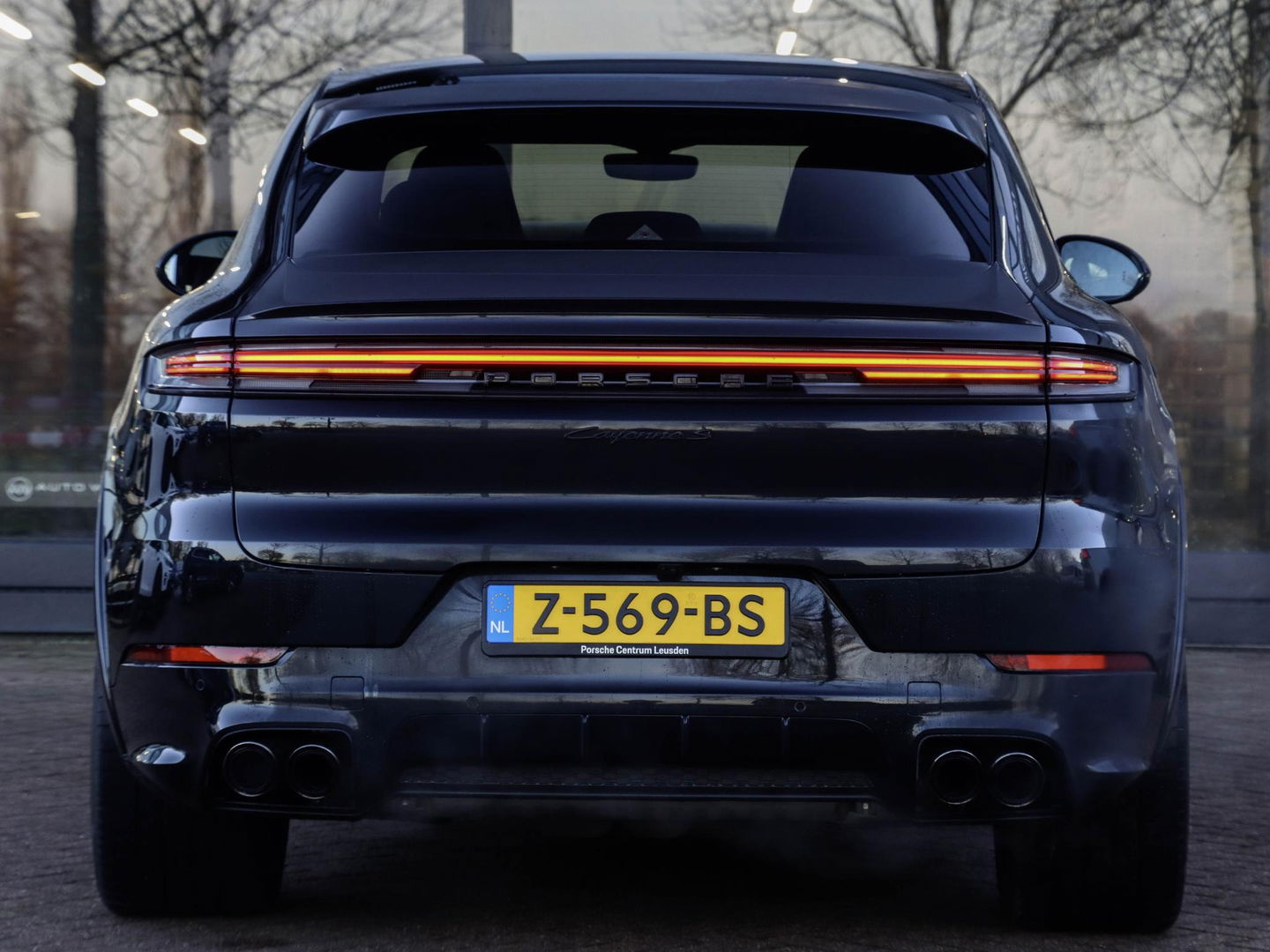 Porsche Cayenne Coupé S e-Hybrid 520PK | Achterasbesturing | Pano | Softclose | SportChronoPlus