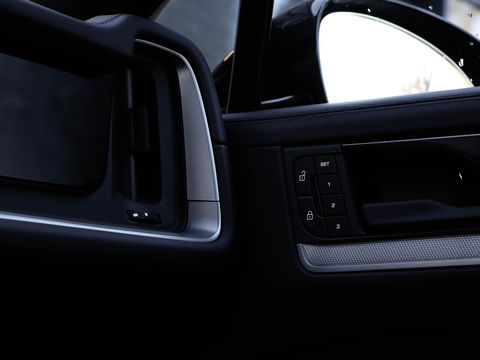 Porsche Cayenne Coupé S e-Hybrid 520PK | Achterasbesturing | Pano | Softclose | SportChronoPlus